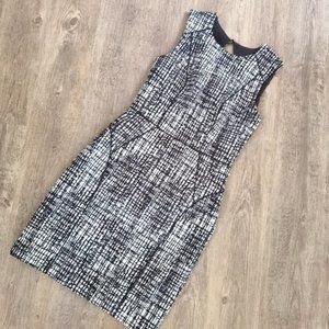 H&M Print Keyhole Dress